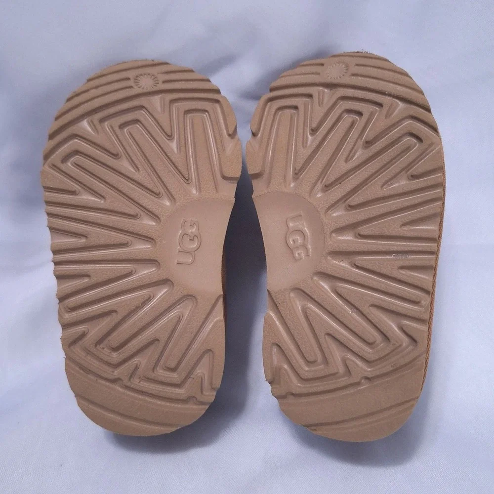 UGG Tasman II Slipper Toddler Size 7 Chestnut Suede Slip-on Baby 2-3T‎ EUC